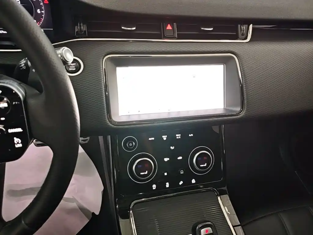 Land Rover Evoque 2020 — фото 13