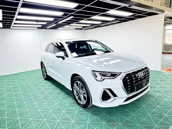 Audi Q3 2022