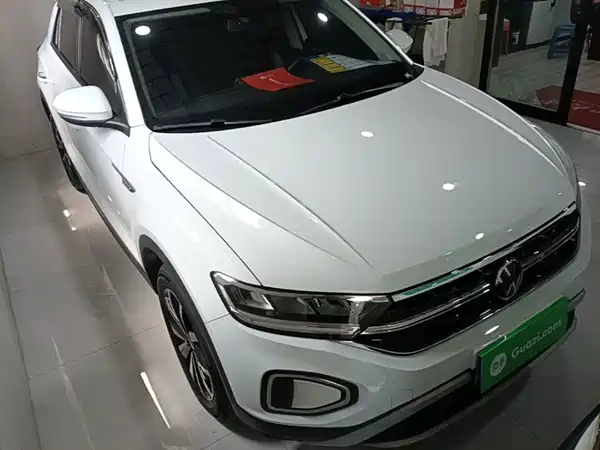 Volkswagen T-Roc 2025