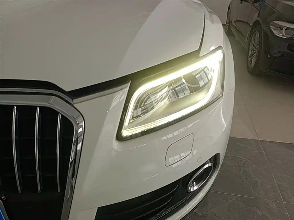 Audi Q5 2015 — фото 24