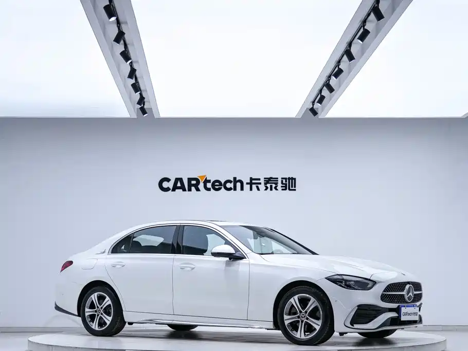 Mercedes-Benz C-Class 2022 — фото 14