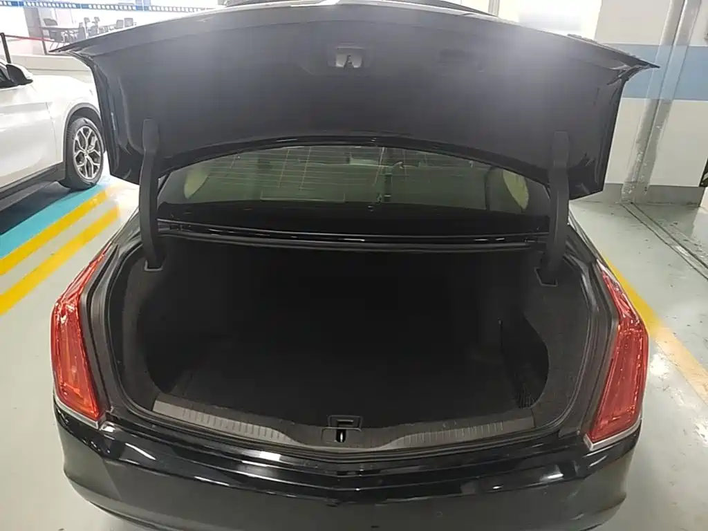 Cadillac CT6 2017 — фото 19