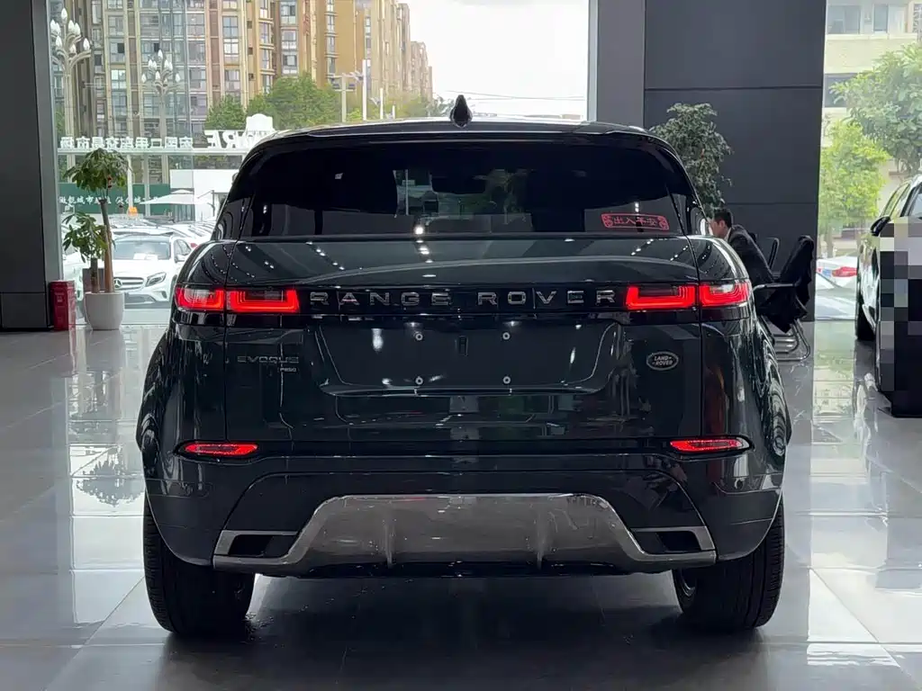 Land Rover Evoque 2022 — фото 8