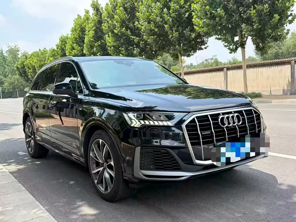 Audi Q7 2020 — фото 3