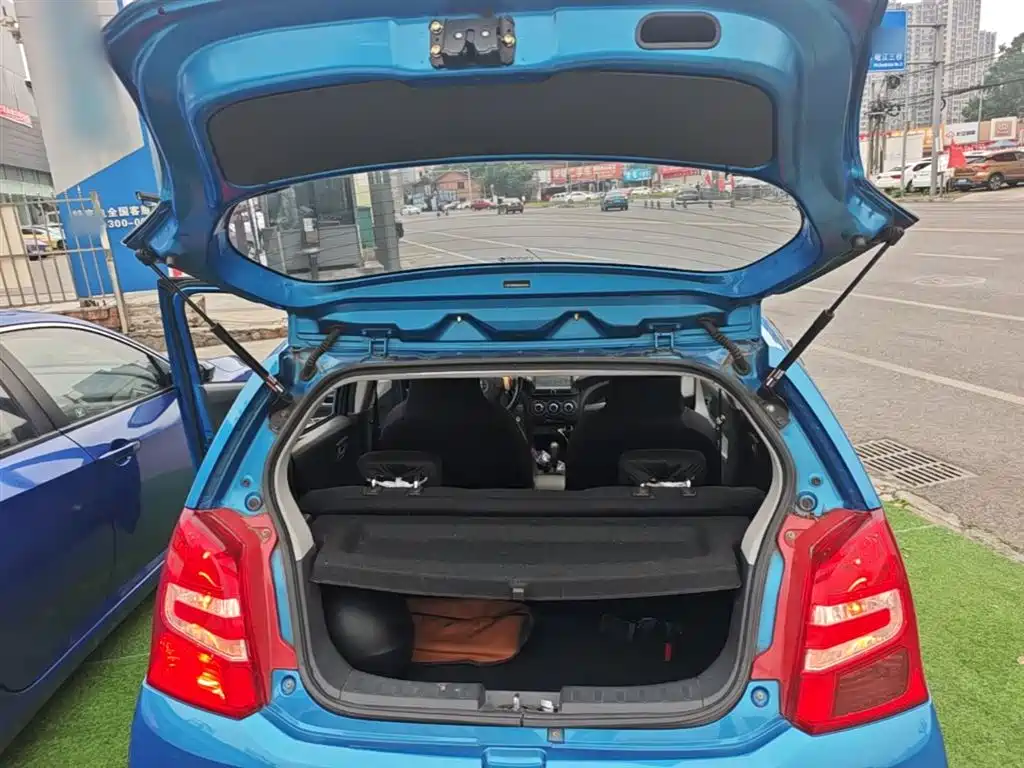 Suzuki Alto 2014 — фото 19