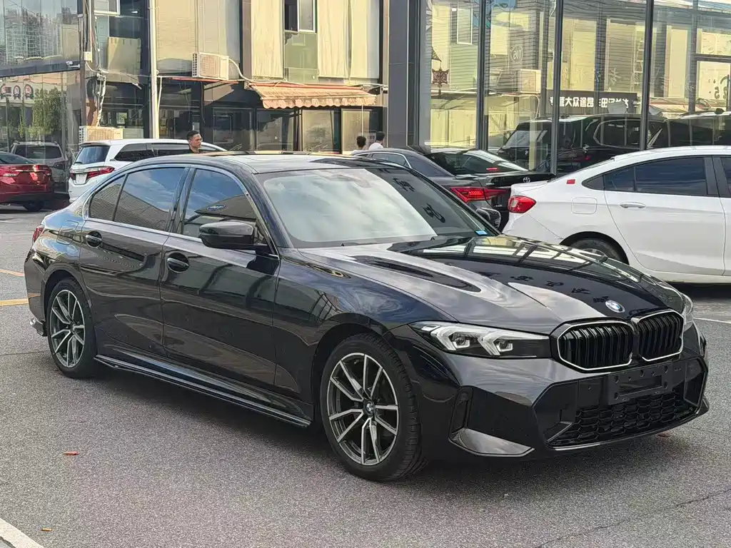 BMW 3 Series 2023