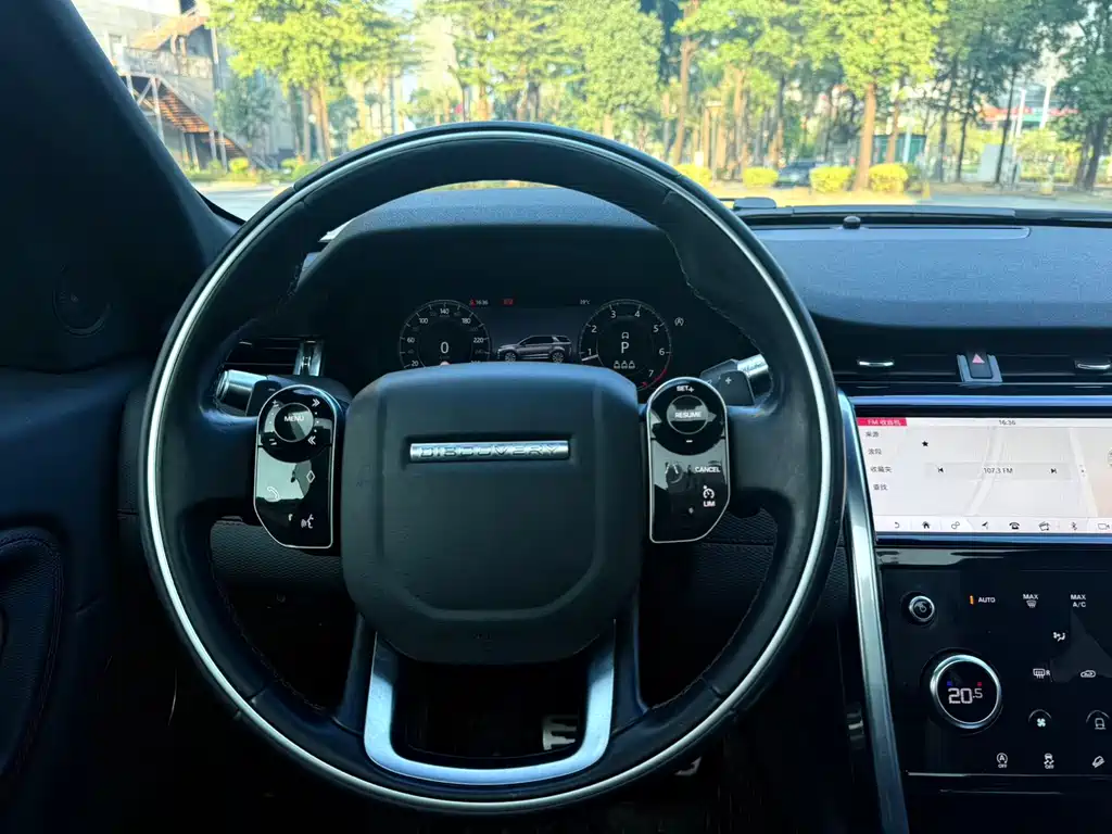 Land Rover Discovery Sport 2020 — фото 11