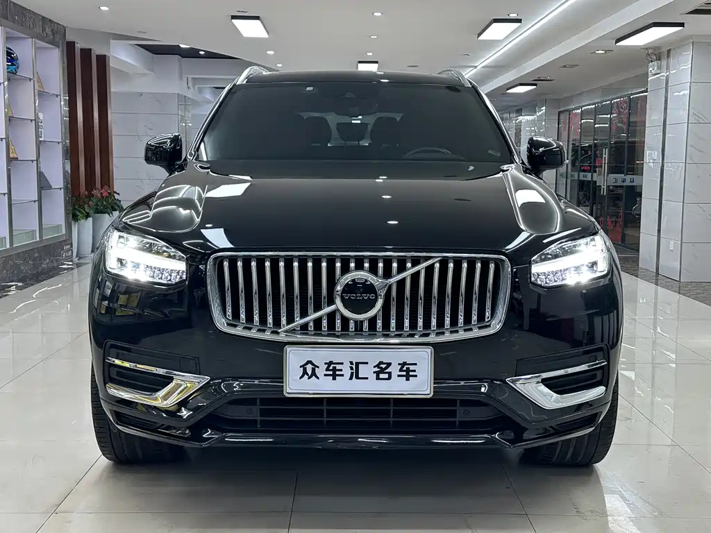Volvo XC90 2022 — фото 2