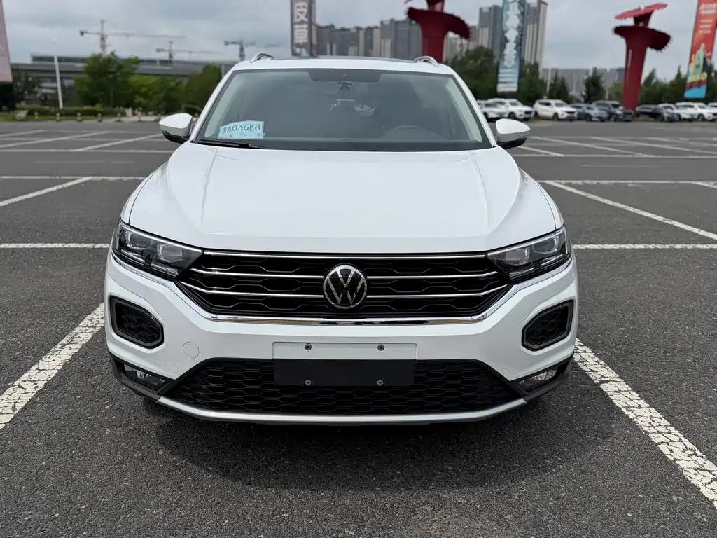 Volkswagen T-Roc 2021 — фото 2