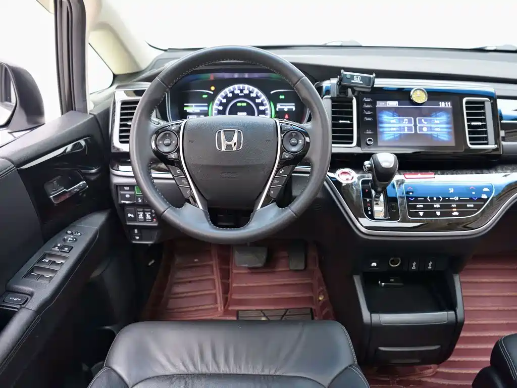 Honda Elysion 2021 — фото 10