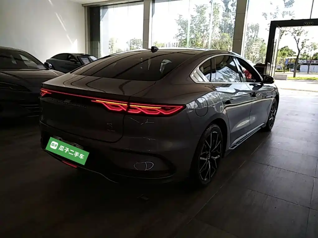 BYD Han 2024
