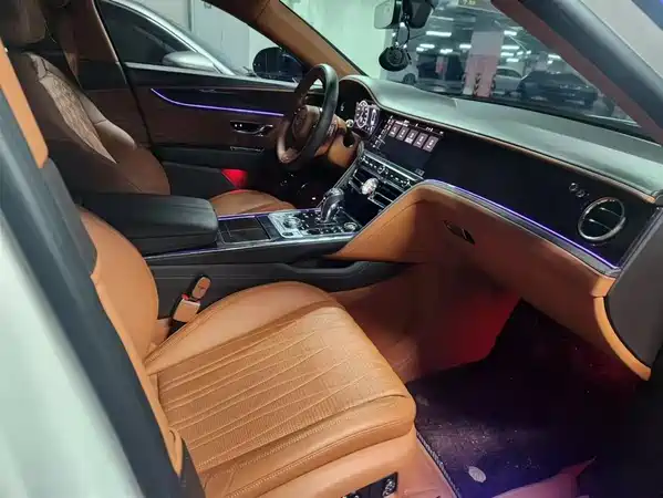 Bentley Flying Spur 2022
