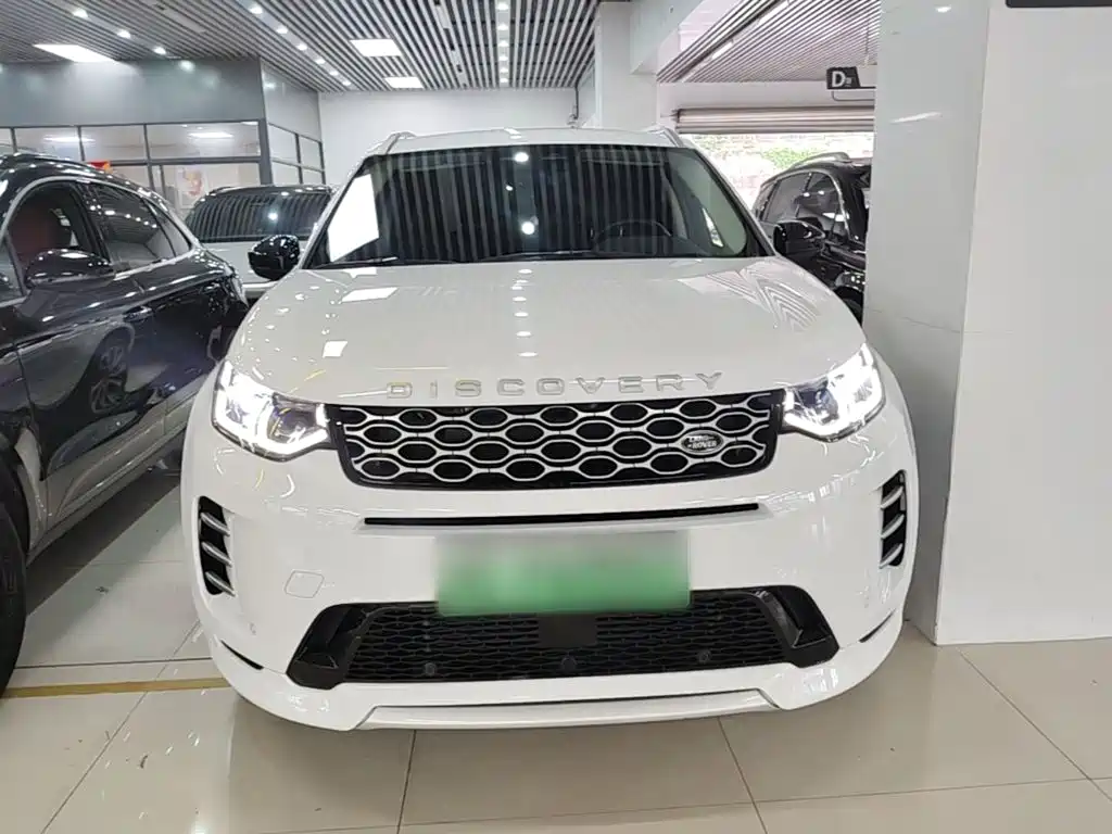 Land Rover Discovery Sport Hybrid 2024
