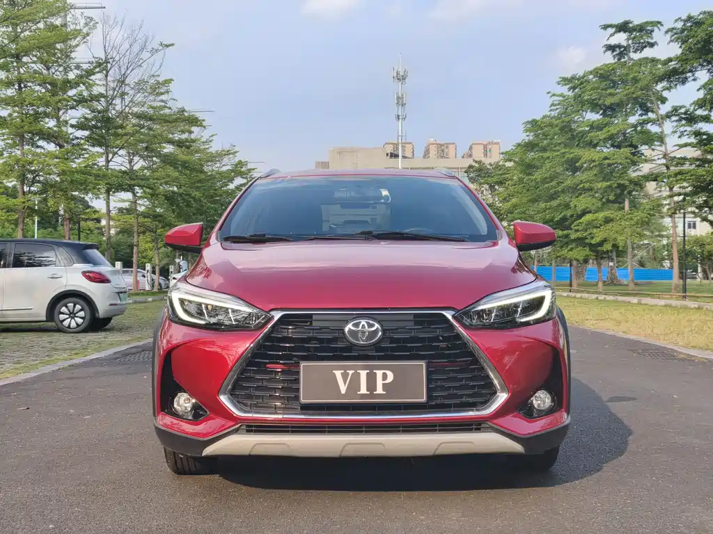 Toyota Yaris L 2021