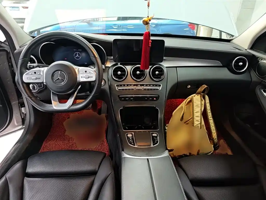 Mercedes-Benz C-Class 2019 — фото 10