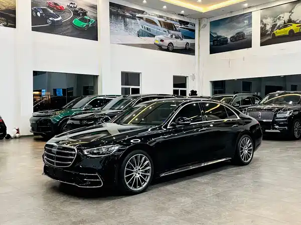 Mercedes-Benz S-Class 2024