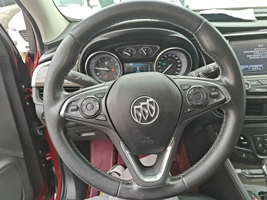 Buick Envision Plus 2017 — фото 11