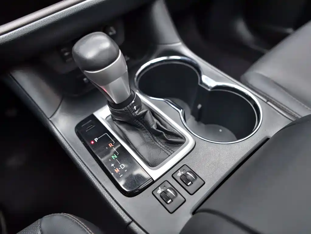 Toyota Highlander 2020 — фото 16