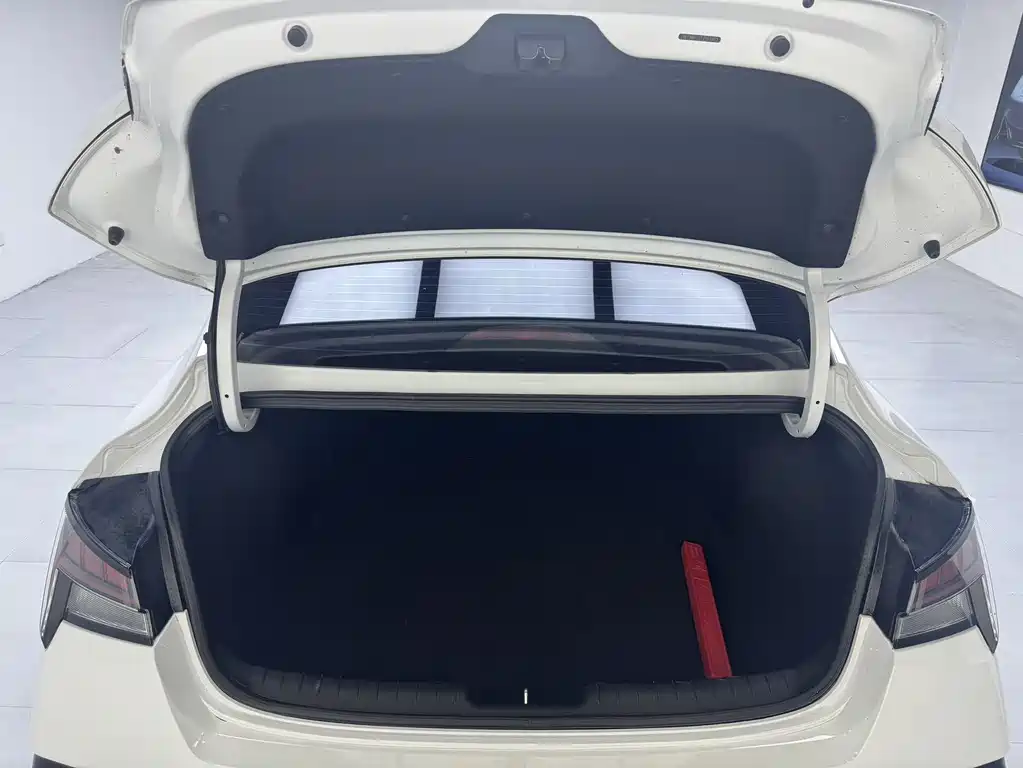 Hyundai Elantra 2026