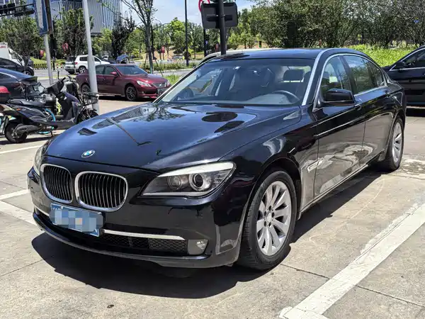 BMW 7 Series 2011