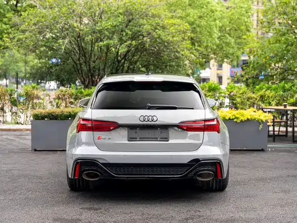 Audi RS 6 2022