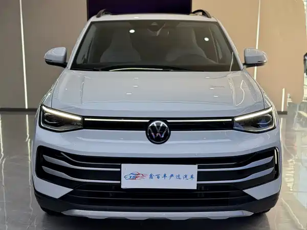 Volkswagen Tharu 2025
