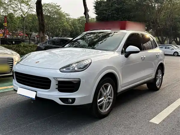Porsche Cayenne 2016