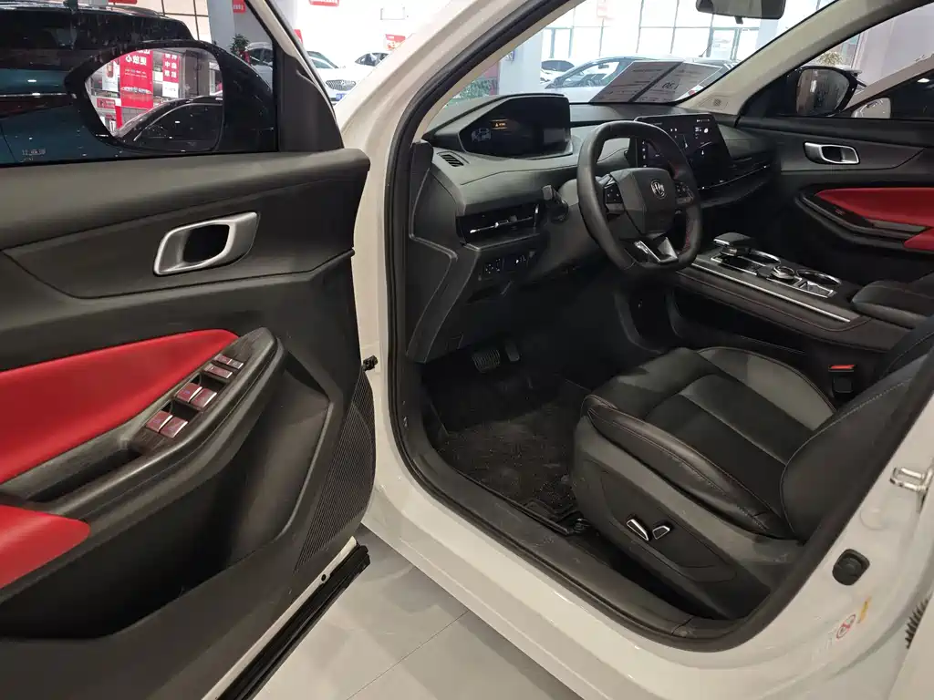 Changan CS55PLUS 2023 — фото 4