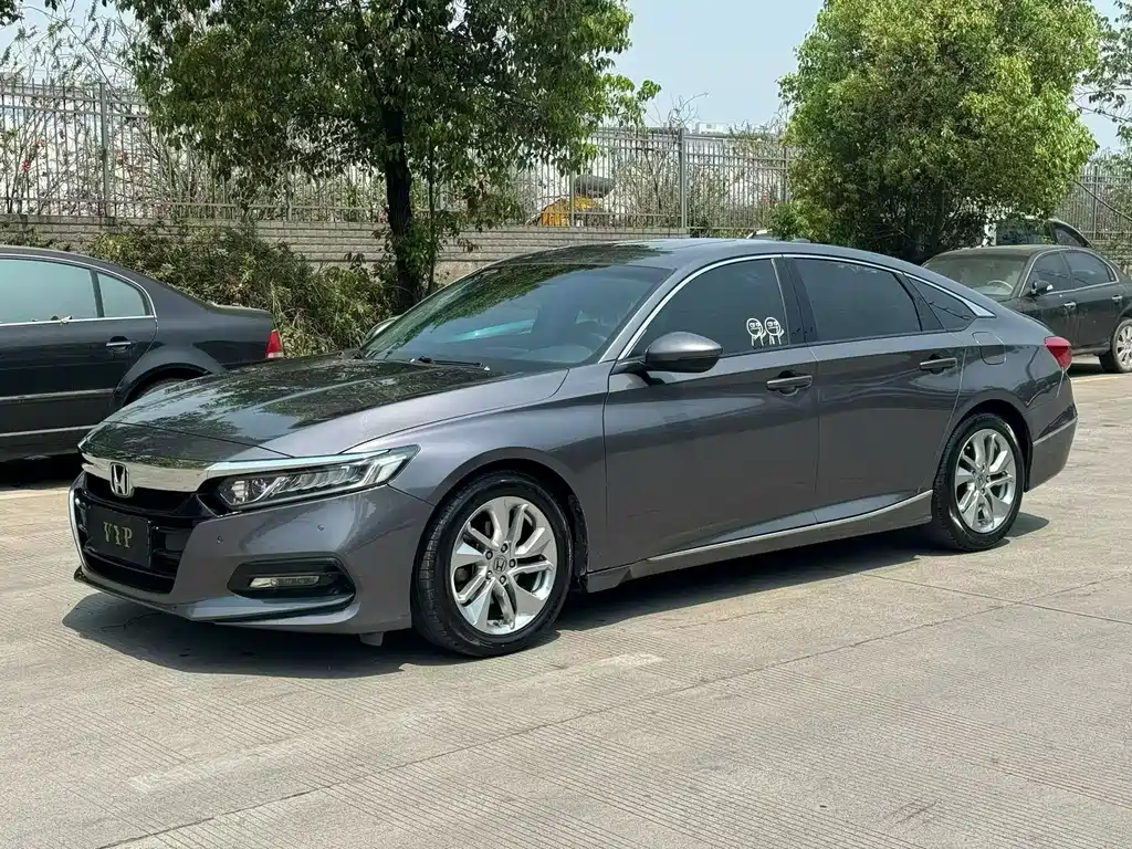 Honda Accord 2020 — фото 1