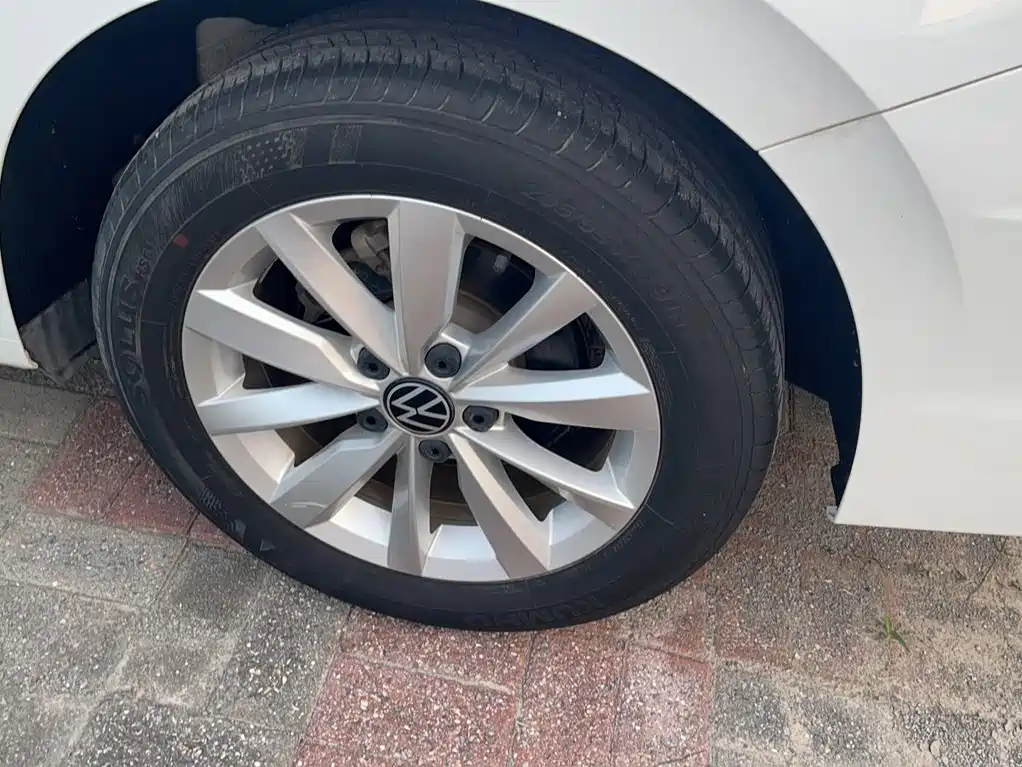 Volkswagen Bora 2021