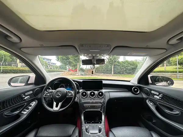 Mercedes-Benz C-Class 2019