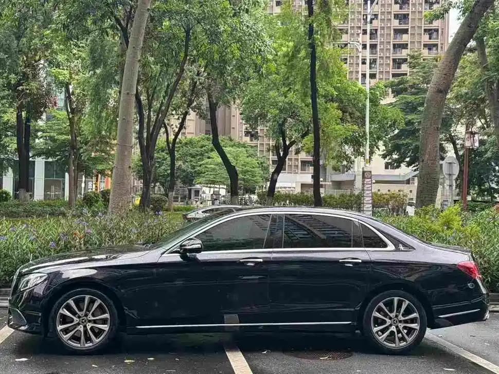 Mercedes-Benz E-Class 2018