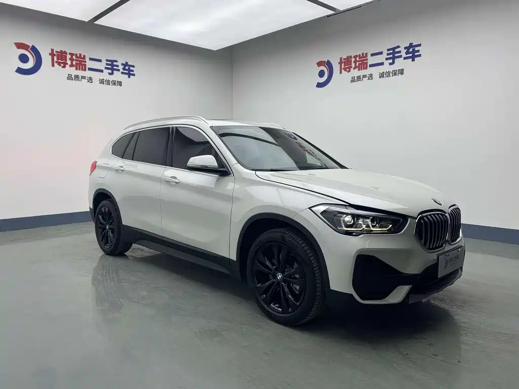 BMW X1 2021 — фото 4