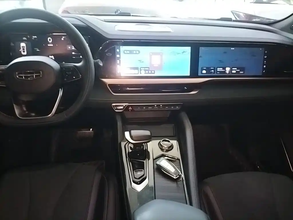 Geely Xingyue L 2023 — фото 13