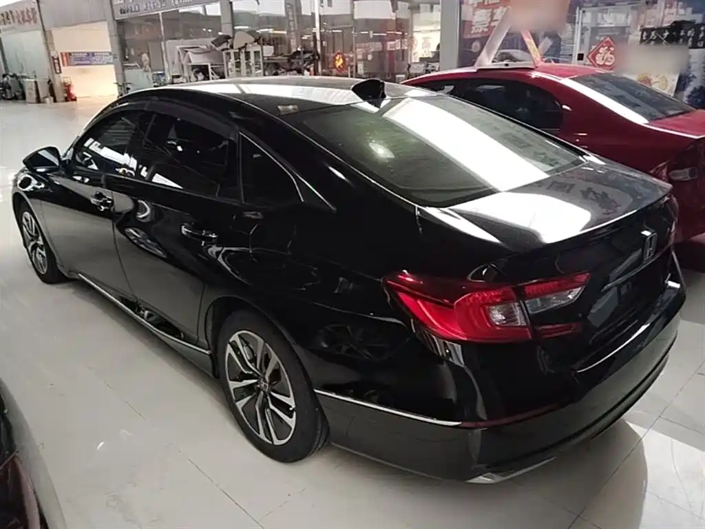 Honda Accord 2020 — фото 5