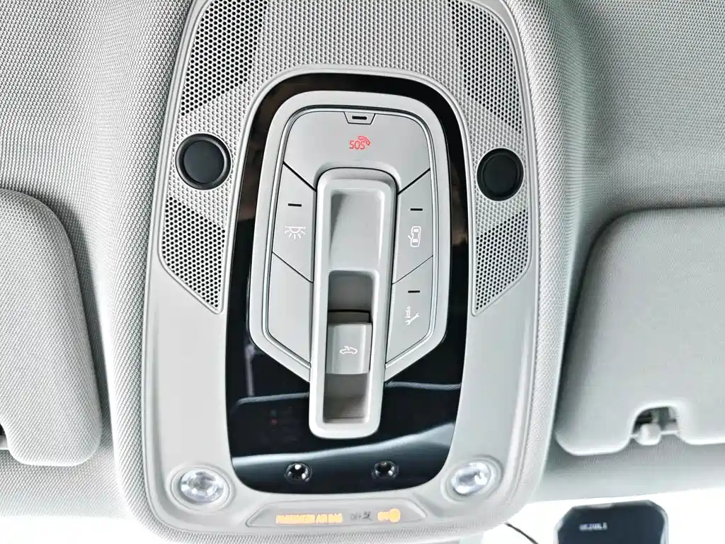 Audi A6L 2021 — фото 14