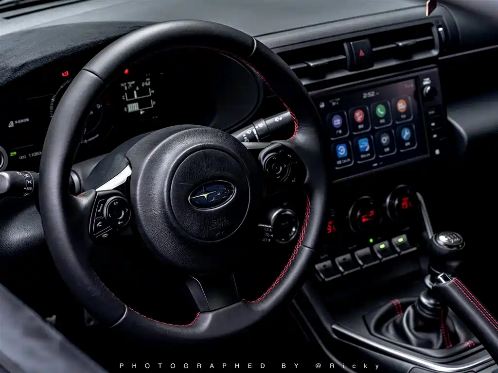 Subaru BRZ 2023 — фото 3