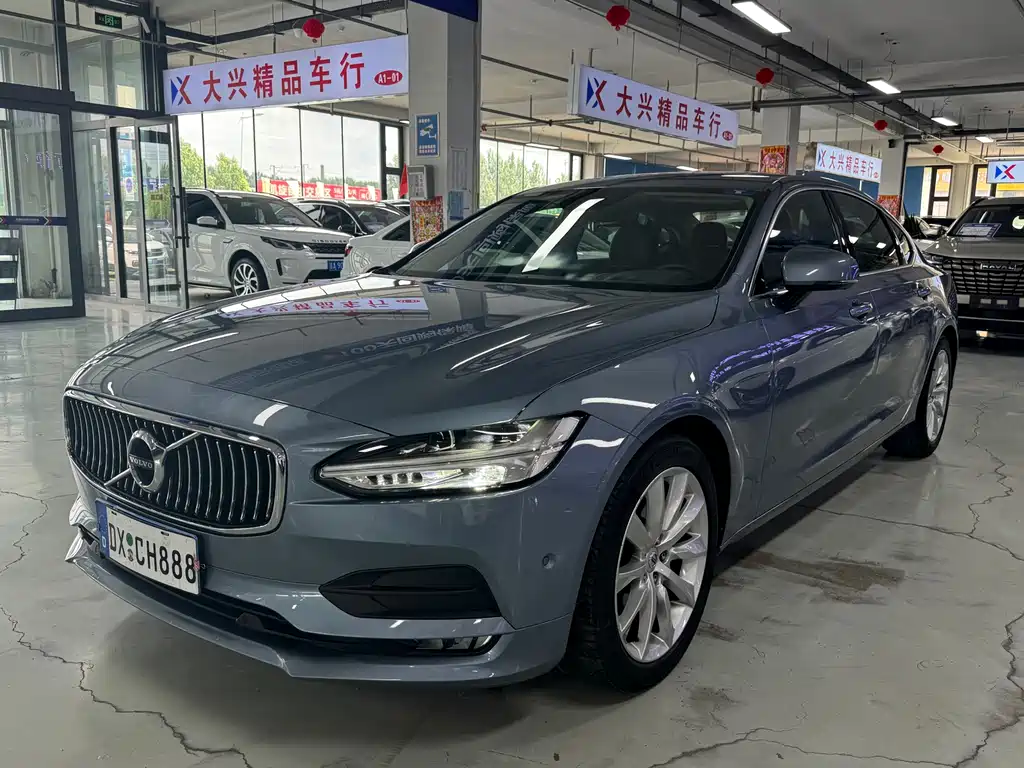 Volvo S90 2018