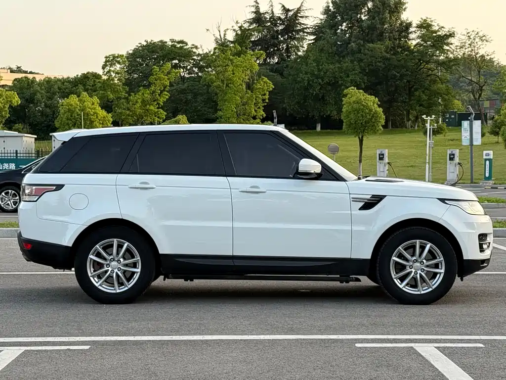 Land Rover Sport 2016 — фото 8