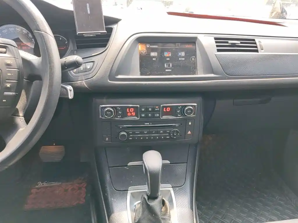 Citroen C5 2015 — фото 13
