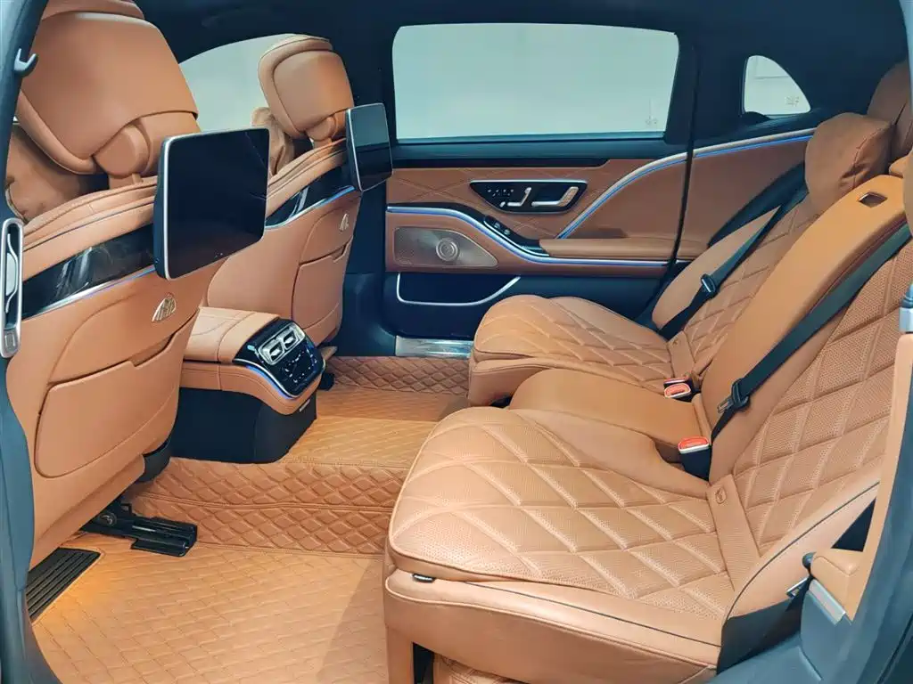 Mercedes-Benz S-Class 2023 — фото 13