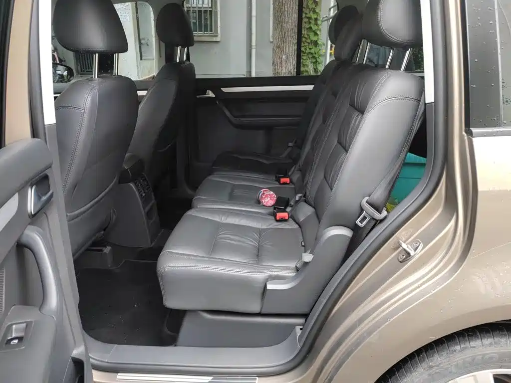 Volkswagen Touran 2015 — фото 15