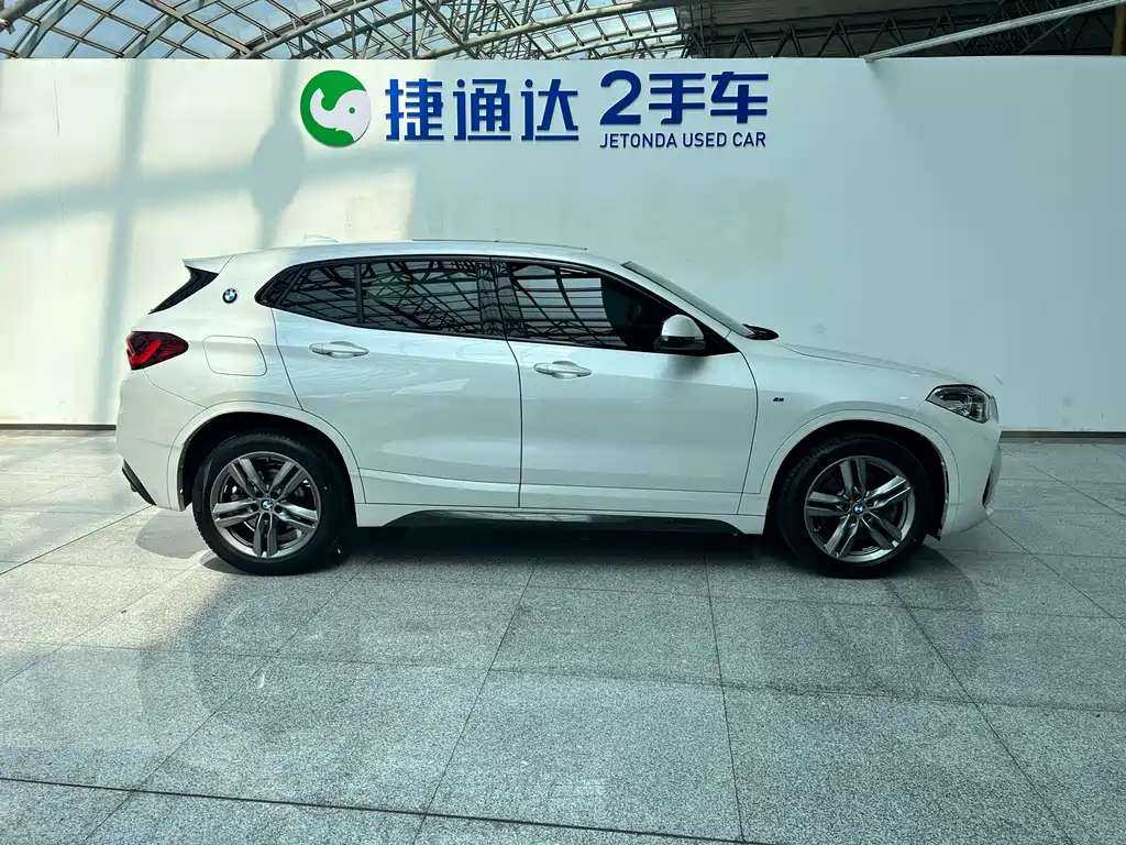 BMW X2 2021 — фото 3