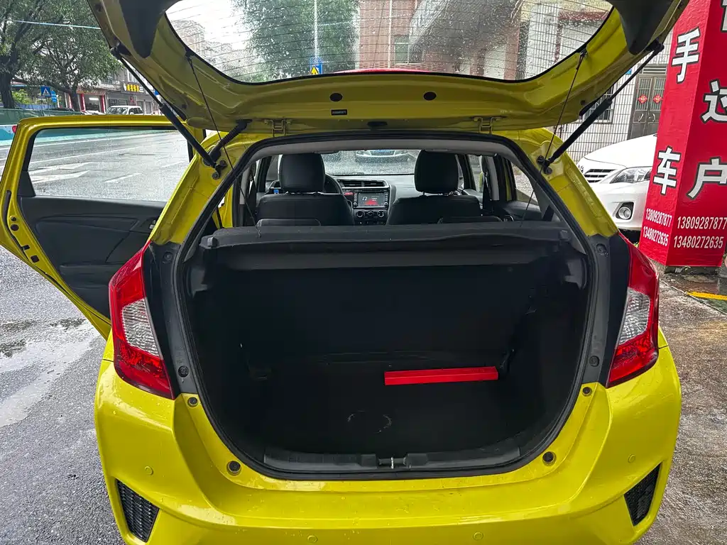 Honda Fit 2015 — фото 14