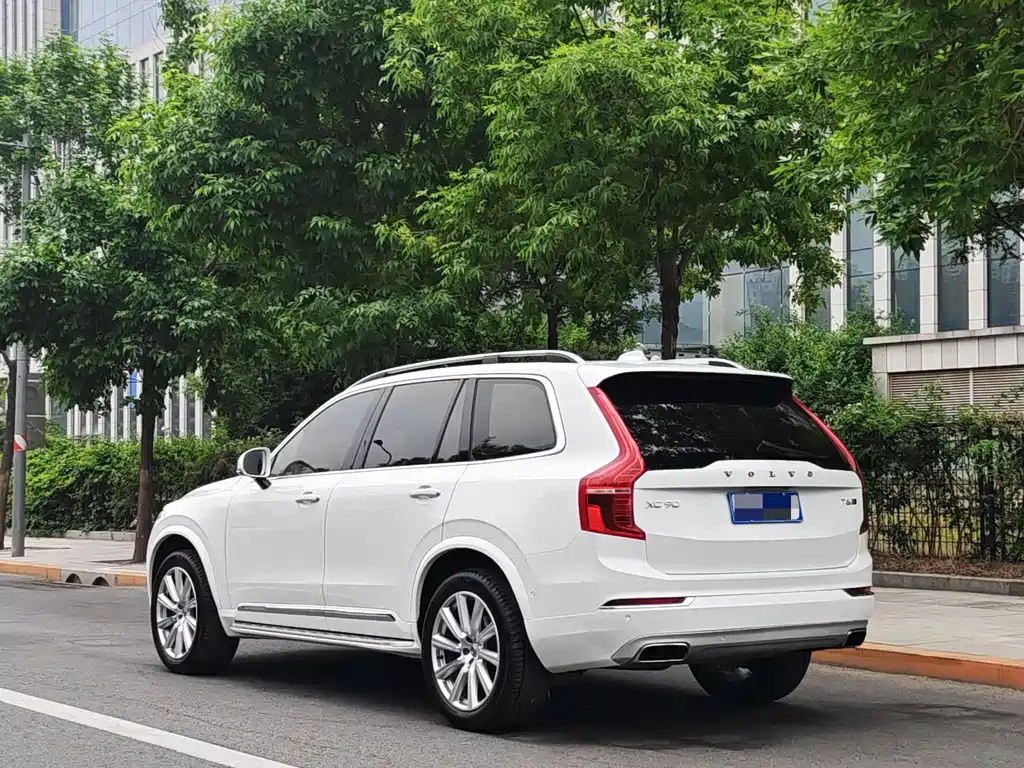 Volvo XC90 2016 — фото 4