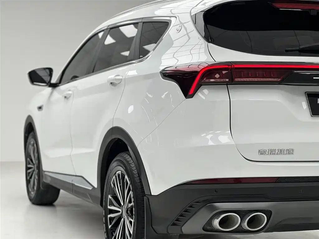 Jetour X70 PLUS 2022 — фото 12