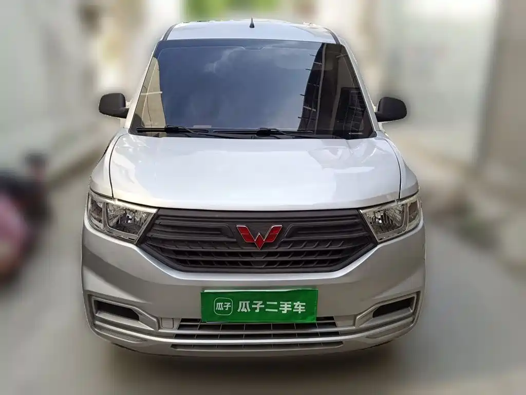 Wuling Hongguang V 2021 — фото 24