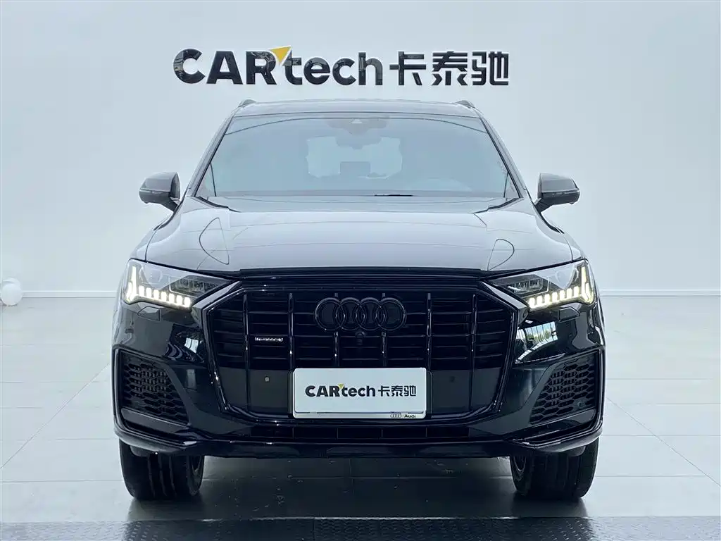 Audi Q7 2022 — фото 2