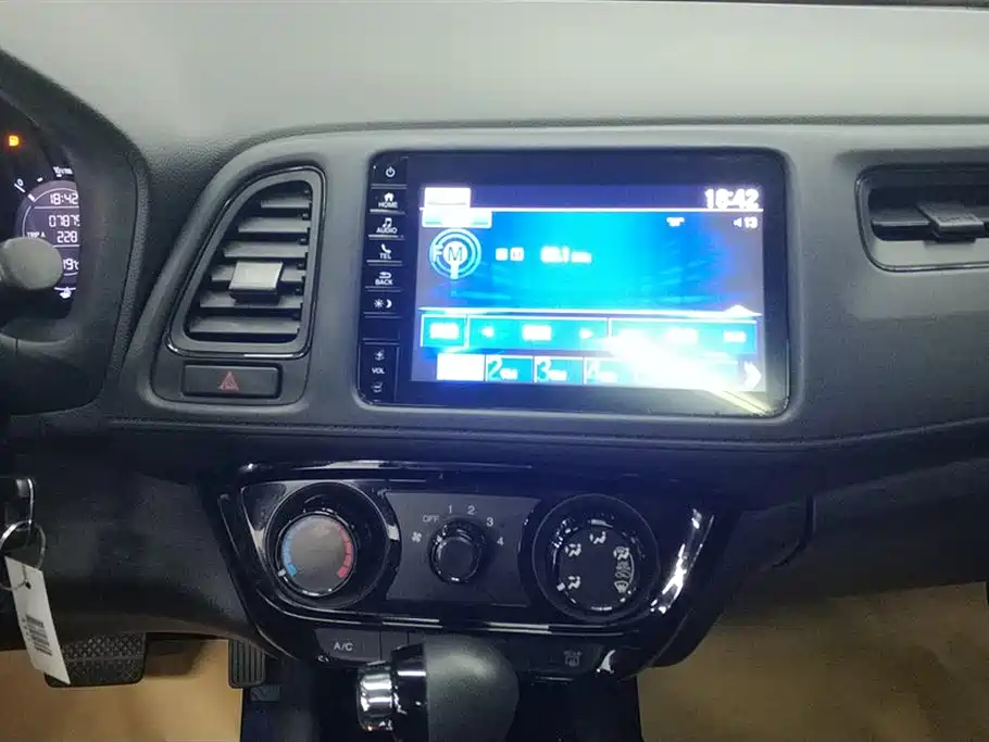 Honda Vezel 2020 — фото 13