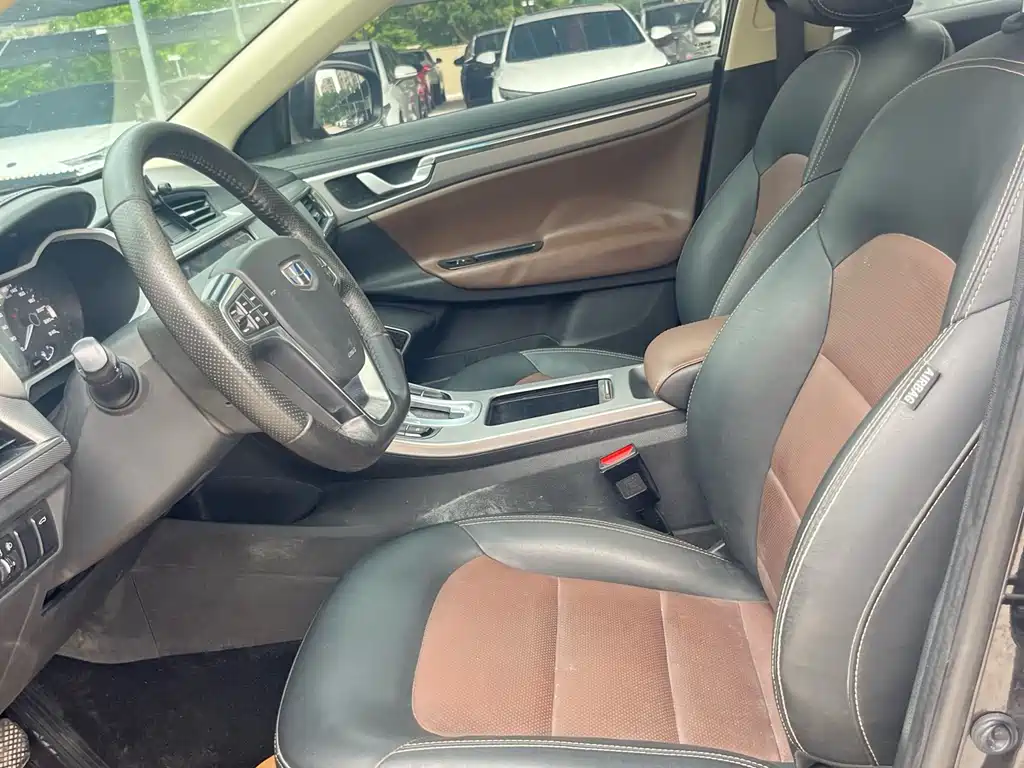 Geely Emgrand GL 2018 — фото 14